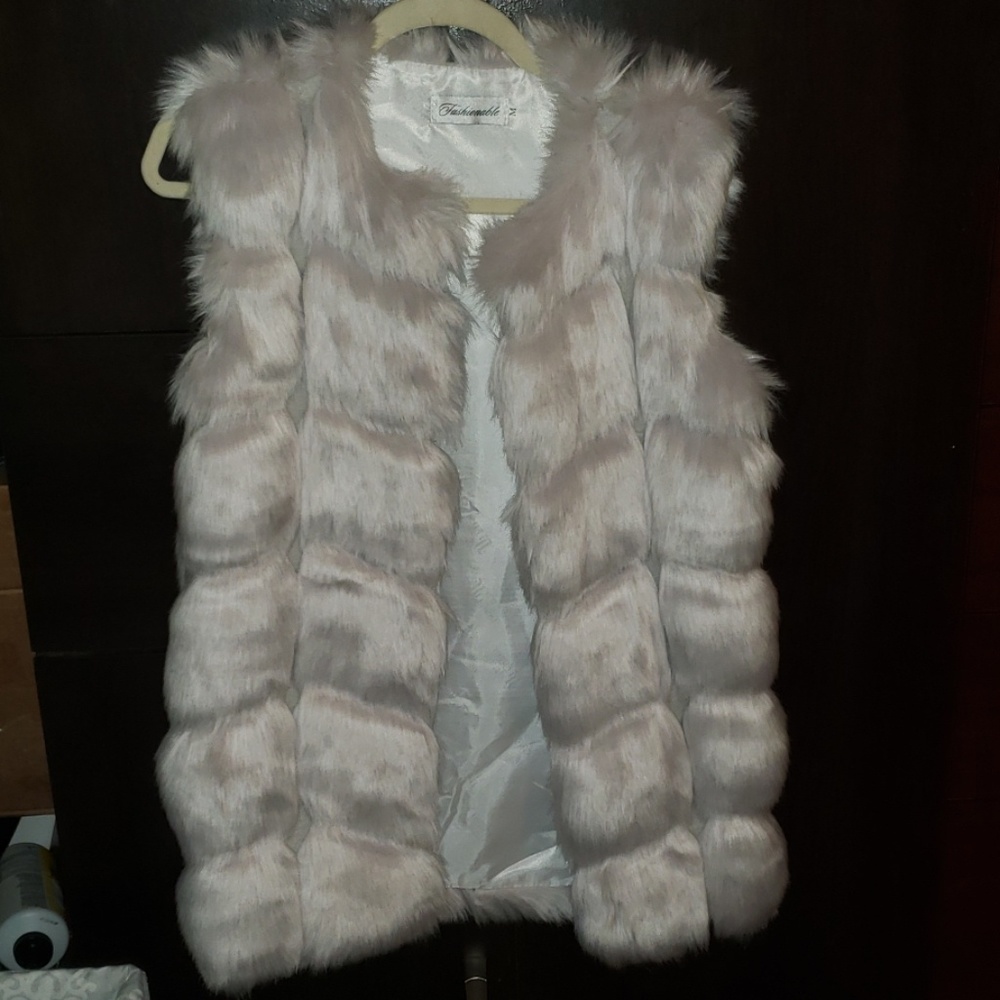 BNWOT Faux Fur Vest